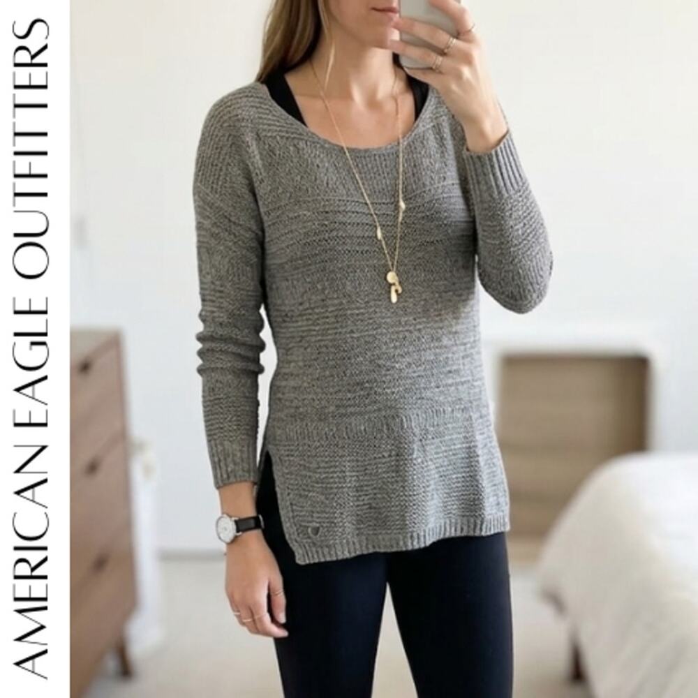 American Eagle Gray Knit Sweater XS High Low Hem Lightweight Layering